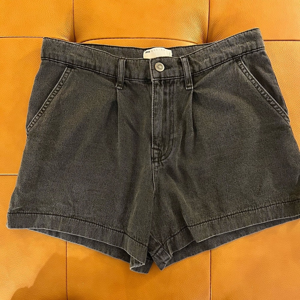 ASOS Denim Shorts Black High Waist Slit Sides Size US 32 Women's EUC LIGHTWEIGHT